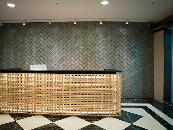 wall design for hotel reception